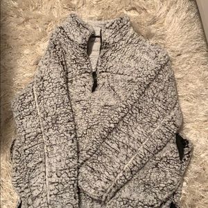 Fluffy quarter zip